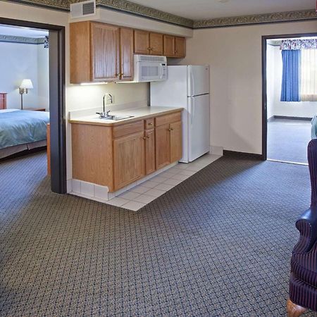 Country Inn & Suites By Radisson, Lansing, Mi Room photo
